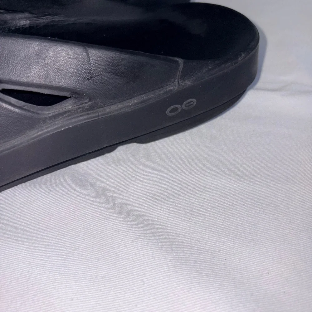 OOFOS OOriginal Recovery Sandals Mens Black Good Arch Support Thong Flip Flops